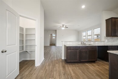 1023 Brahma Cir, East Bernard, TX 77435 - photo 3