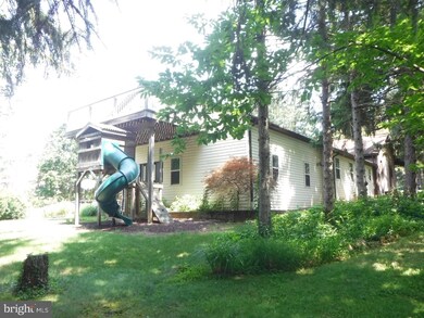 3400 Eisenbrown Rd, Reading, PA 19605 - photo 7