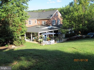 16308 Falls Rd, Upperco, MD 21155 - photo 2