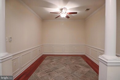 9722 Holmes Place unit 202, Manassas Park, VA 20111 - photo 6