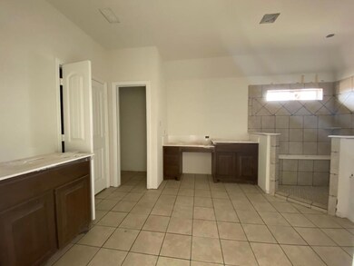 8700 Tucker Dr, Godley, TX 76044 - photo 6