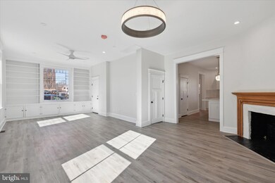 132 W Wayne Ave unit 1, Wayne, PA 19087 - photo 3