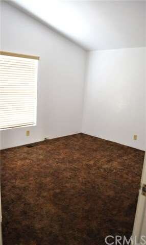 14153 Riviera Ct, Victorville, CA 92395 - photo 4
