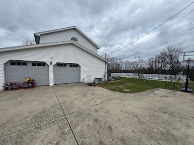 2115 Dry Ridge Mount Zion Rd, Dry Ridge, KY 41035 - photo 6