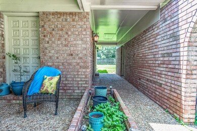 2311 Inda Ave, Pensacola, FL 32526 - photo 5