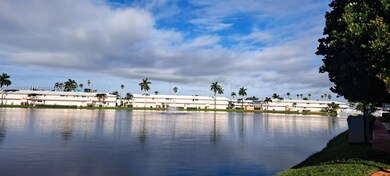 901 SW 11th Ave unit 4H, Hallandale Beach, FL 33009 - photo 2