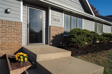 2018 Crossgate Dr, Lawrence, KS 66047 - photo 4