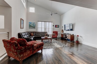 1201 S College Rd unit 3, Lafayette, LA 70503 - photo 4