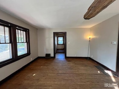 1210 Johnson St, South Bend, IN 46628 - photo 3