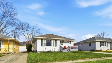 812 W Ashton Ave, Lima, OH 45801 - photo 4