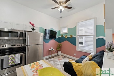 307 W 36th St, Savannah, GA 31401 - photo 4