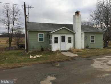 6828 White Rock Rd, Sykesville, MD 21784 - photo 2