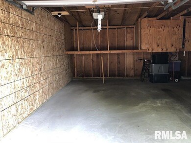 2501 26th Avenue Ct unit B, Rock Island, IL 61201 - photo 4