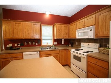 1034 Monroe Cir, Anoka, MN 55303 - photo 2