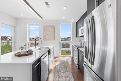 Otto on the Park unit 416, Philadelphia, PA 19121 - photo 5