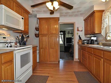 207 Morse Ave, Warwick, RI 02886 - photo 6