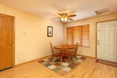1406 Aspen Dr, Waterloo, IA 50701 - photo 4