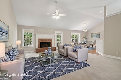 340 Thornhill Cir, Jefferson, GA 30549 - photo 2