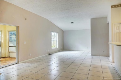 724 SE Michaels Ct, Stuart, FL 34996 - photo 2