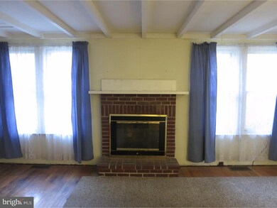 1707 4th Ave, Folsom, PA 19033 - photo 6