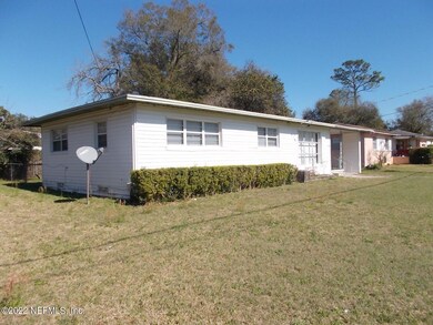 2223 Hyde Park Rd, Jacksonville, FL 32210 - photo 3