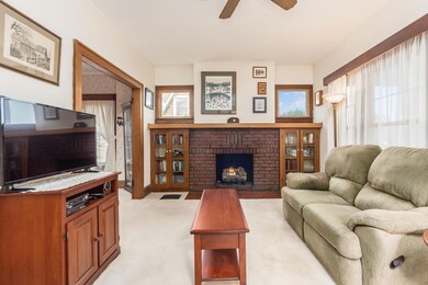 281 Blenheim Rd, Columbus, OH 43214 - photo 3