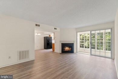 9330 Niki Place unit 201, Manassas, VA 20110 - photo 6