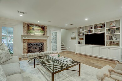 10027 Sugar Hill Dr, Houston, TX 77042 - photo 3