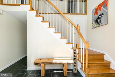 4204 Ravenhurst Cir, Glen Arm, MD 21057 - photo 4