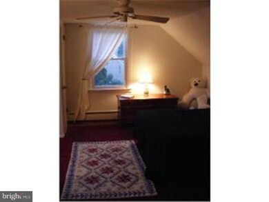 424 Suffolk Rd, Flourtown, PA 19031 - photo 2