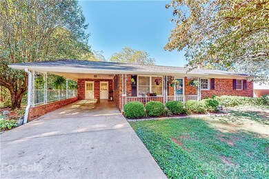 121 Devon Ln, Statesville, NC 28625 - photo 5