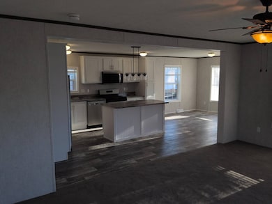 30 Kendall Pond Rd unit 87, Derry, NH 03038 - photo 5