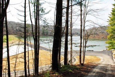 1048 Taos Ln, Sugar Grove, OH 43155 - photo 3