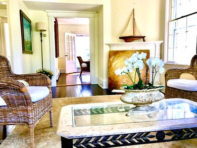 633 Steamboat Rd unit 1, Greenwich, CT 06830 - photo 4