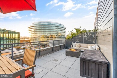 525 Water St SW unit 410, Washington, DC 20024 - photo 3