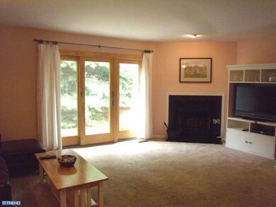 3802 Fox Pointe Ct, Glen Mills, PA 19342 - photo 4