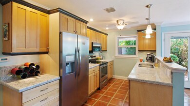 Gourmet kitchen