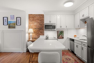 337 Marlborough St unit 1B, Boston, MA 02115 - photo 3