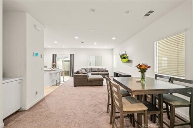 27166 Canyon Rock Ct, Moreno Valley, CA 92555 - photo 4