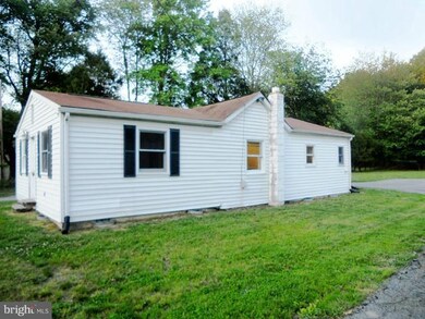 7455 Bensville Rd, Waldorf, MD 20603 - photo 3