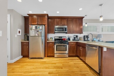 530 E 3rd St unit 1, Boston, MA 02127 - photo 2