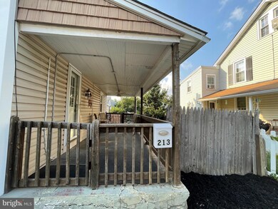 213 William St, Downingtown, PA 19335 - photo 2