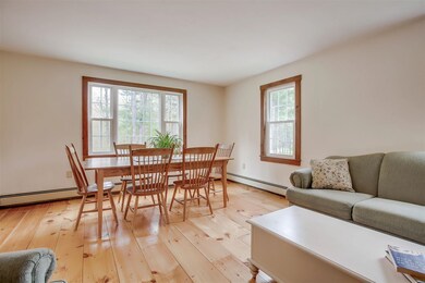 39 Stearns Rd, Amherst, NH 03031 - photo 4