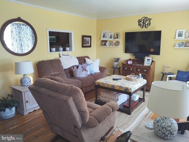 5900 Huntingdon Cir, Harrisburg, PA 17111 - photo 3