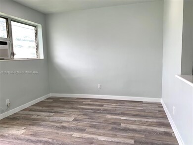 2318 Freedom St unit 7, Hollywood, FL 33020 - photo 7