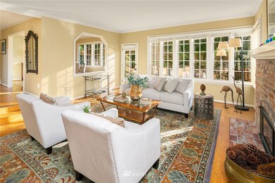 5228 W Mercer Way, Mercer Island, WA 98040 - photo 6