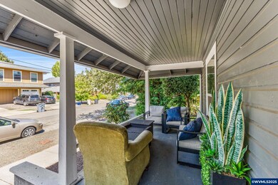 223 NW 15th St, Corvallis, OR 97330 - photo 6