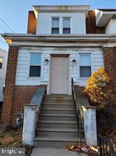 709 Andrews Ave, Darby, PA 19023 - photo 2