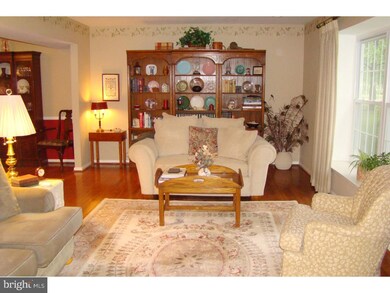 1996 Hawthorne Ln, Hatfield, PA 19440 - photo 2