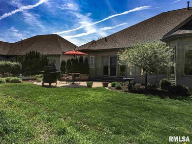 4621 N Weaverridge Blvd, Peoria, IL 61615 - photo 6